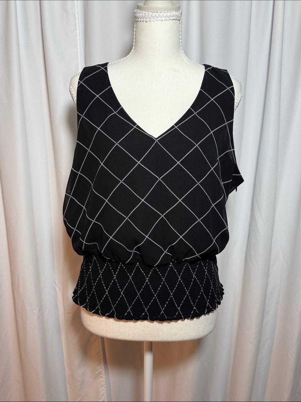 White House Black Market Black V-Neck Windowpane Smocked-Hem Tank Blouse
